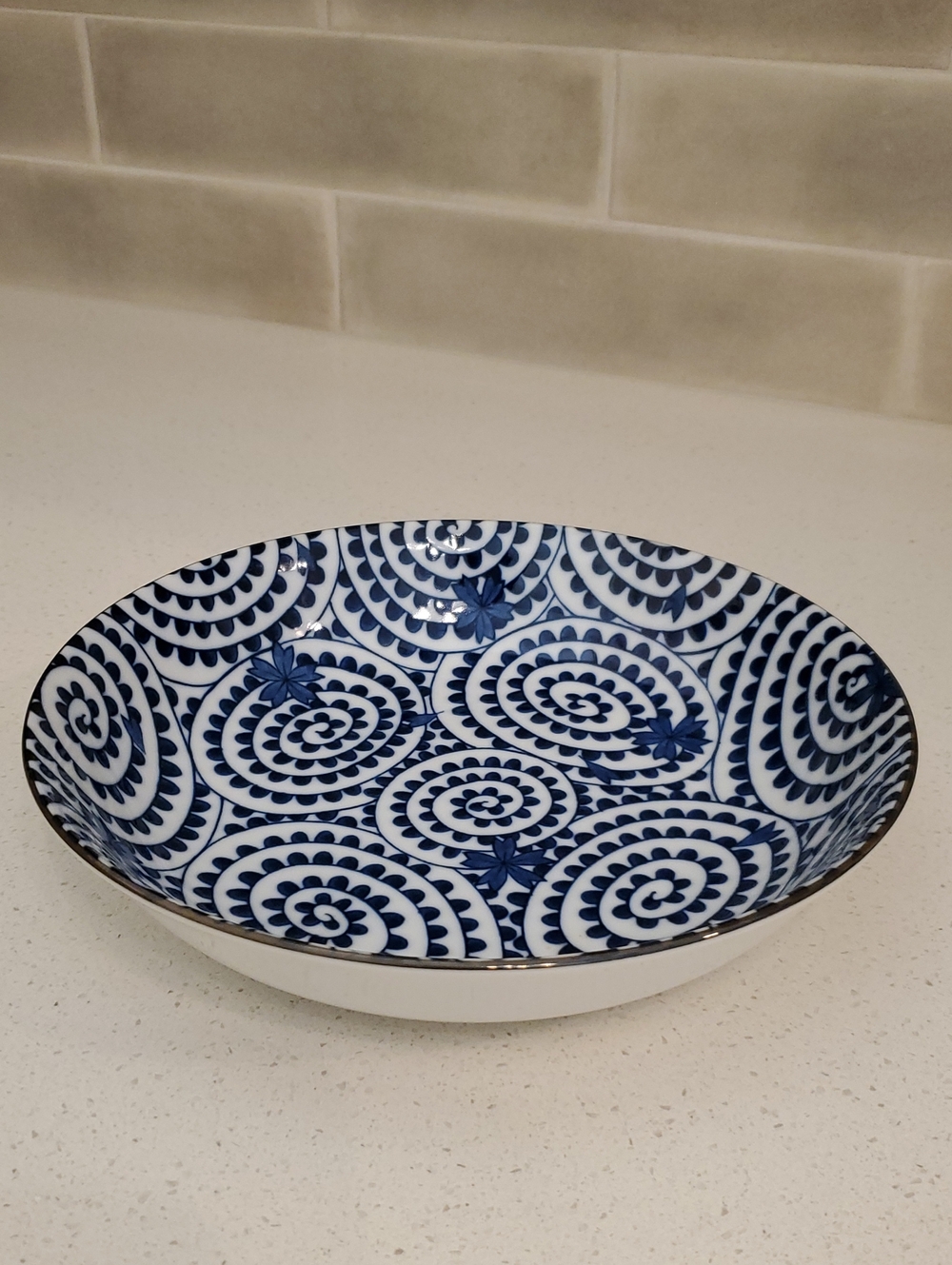 Arita Ware Kiyohide Stamped Porcelain Bowl Japan 8 1/2 inch Rare